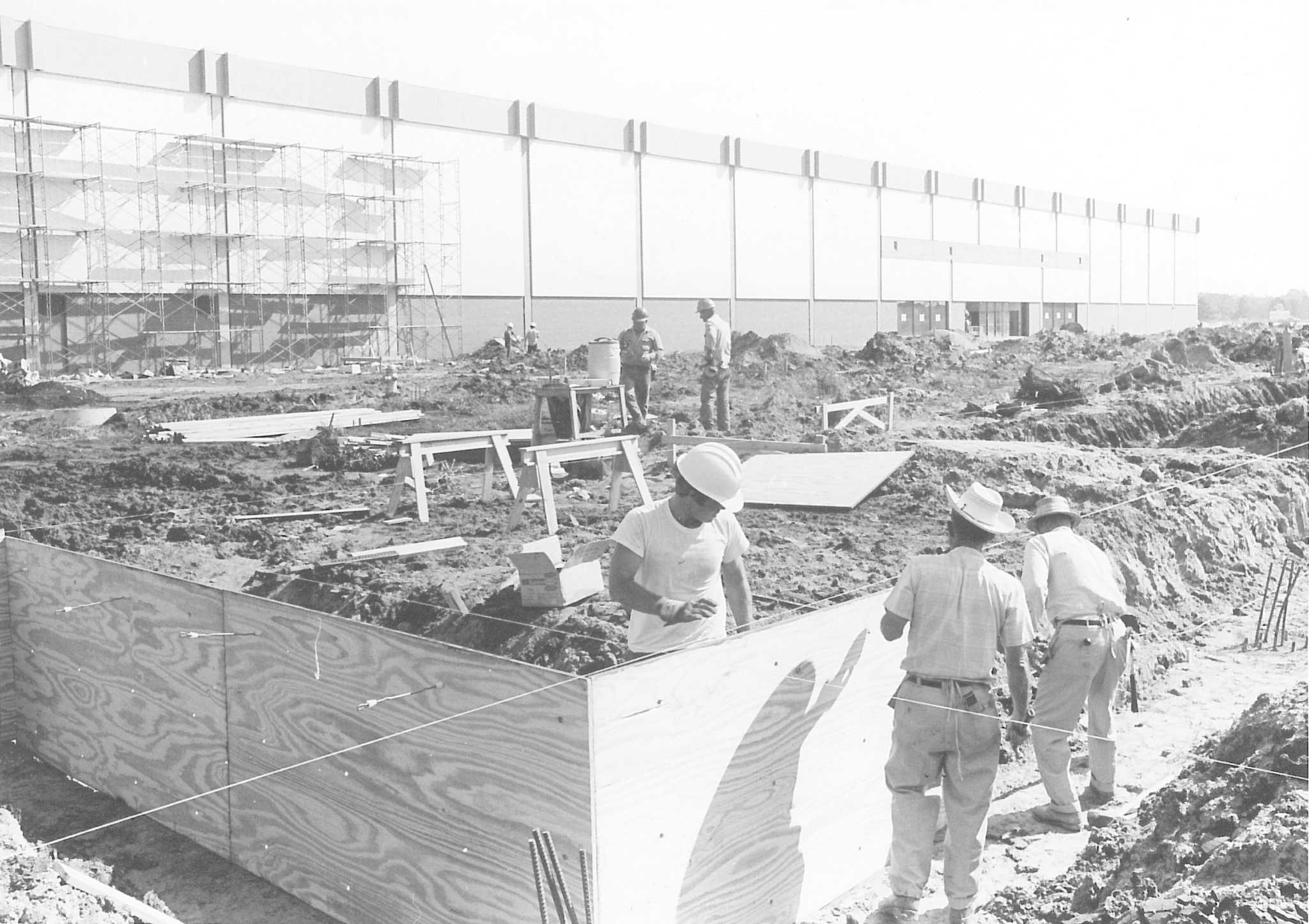 Photos Parkdale Mall turns 45 this year