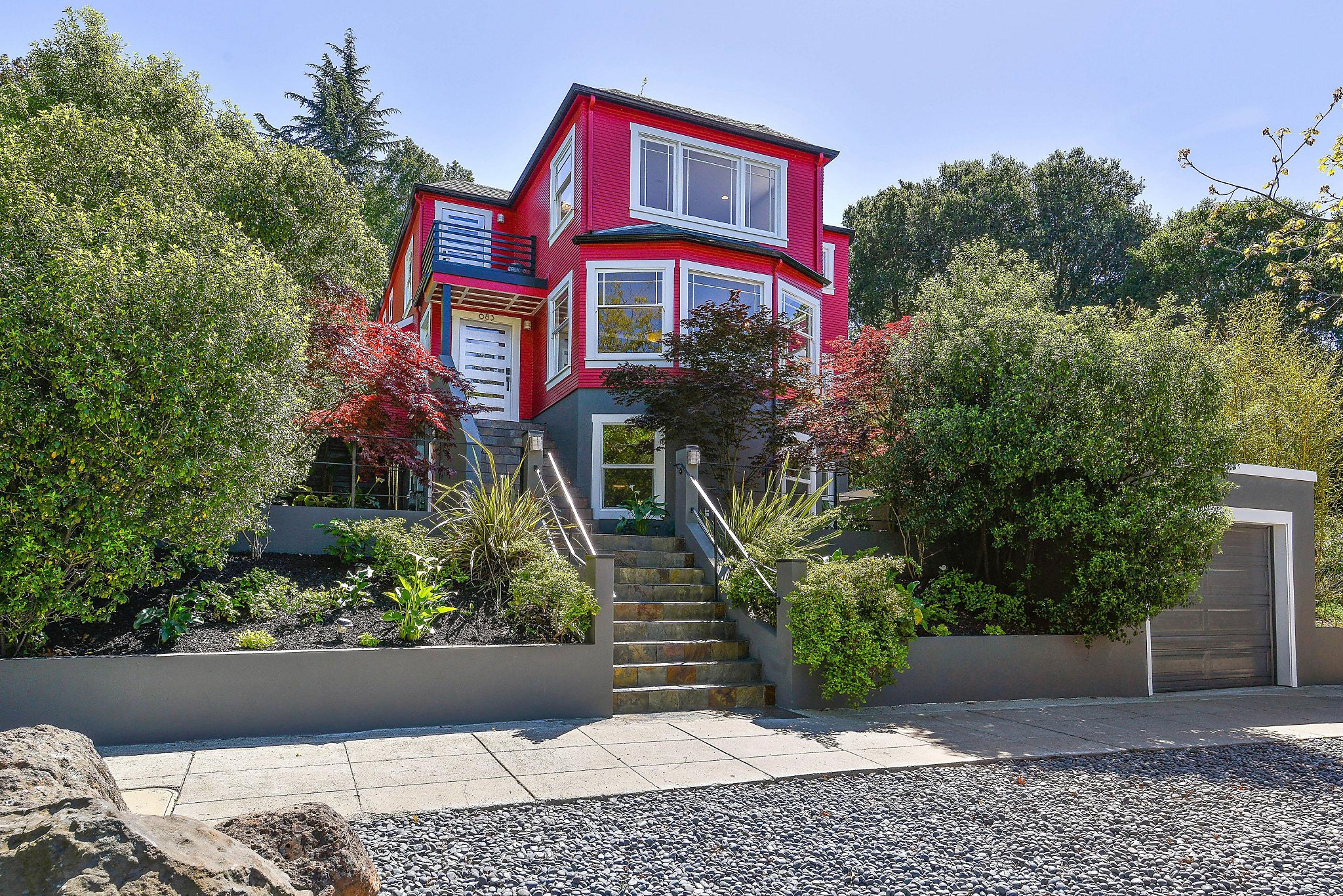 Crocker Highlands home features contemporary touches