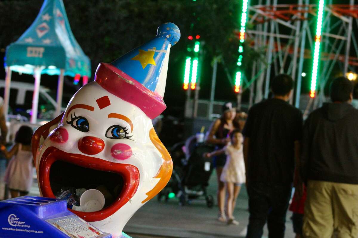 Photos Fiesta Carnival 2016 jumpstarts the thrills of San Antonio's