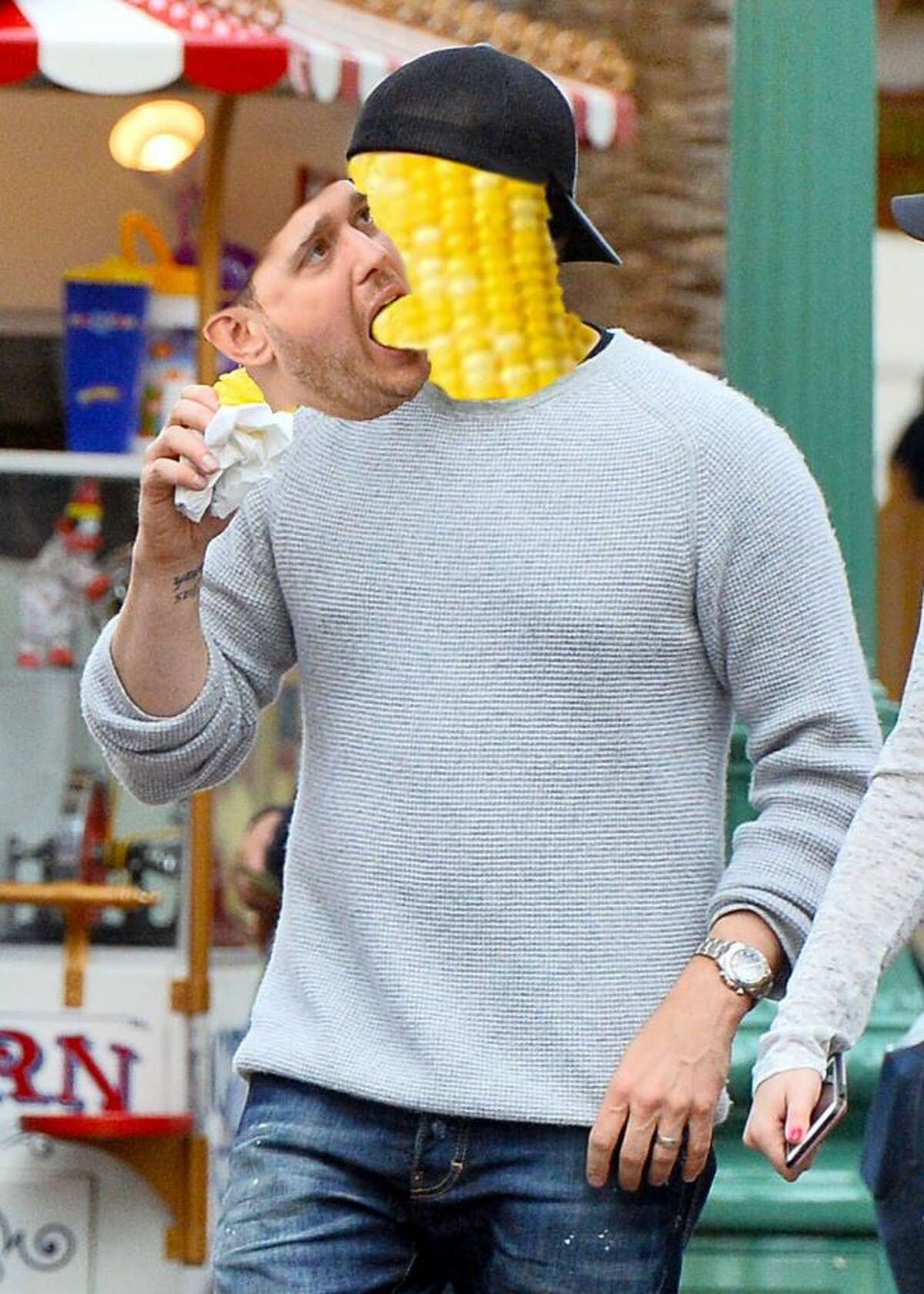 Social Media Slams Singer Michael Bublé For Eating Corn On The Cob The