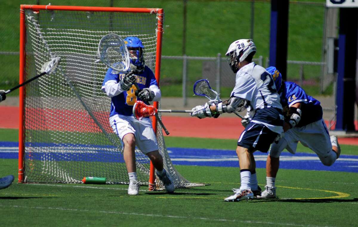 Staples lacrosse pulls away from Kellenberg Memorial