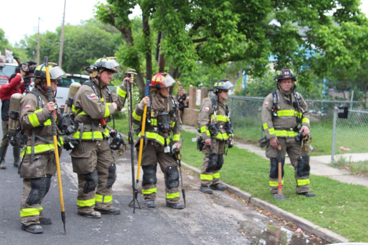 Fire engulfs home in Northwest Central San Antonio, one hospitalized