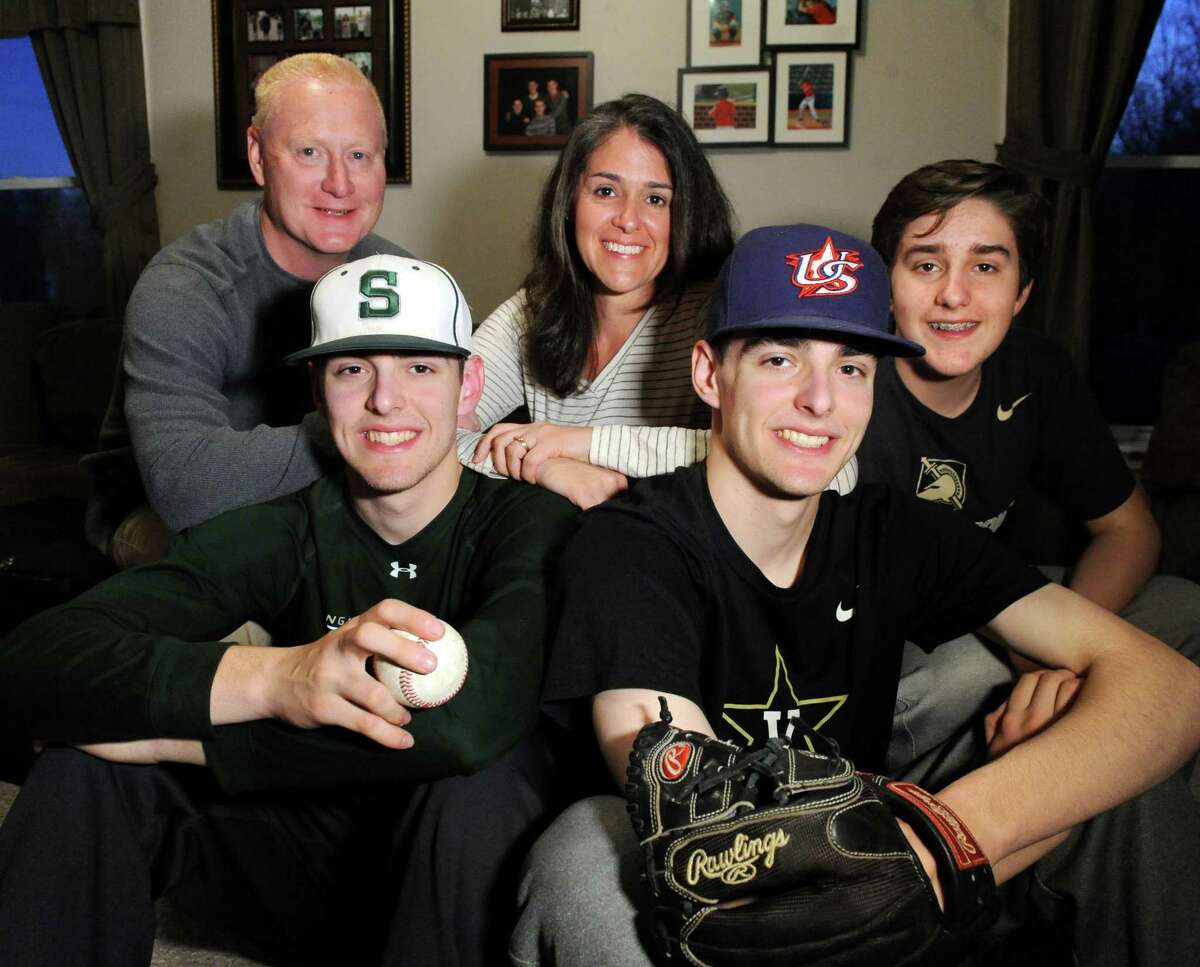 Shen's Ian Anderson to pitch in front of family for first time as major  leaguer