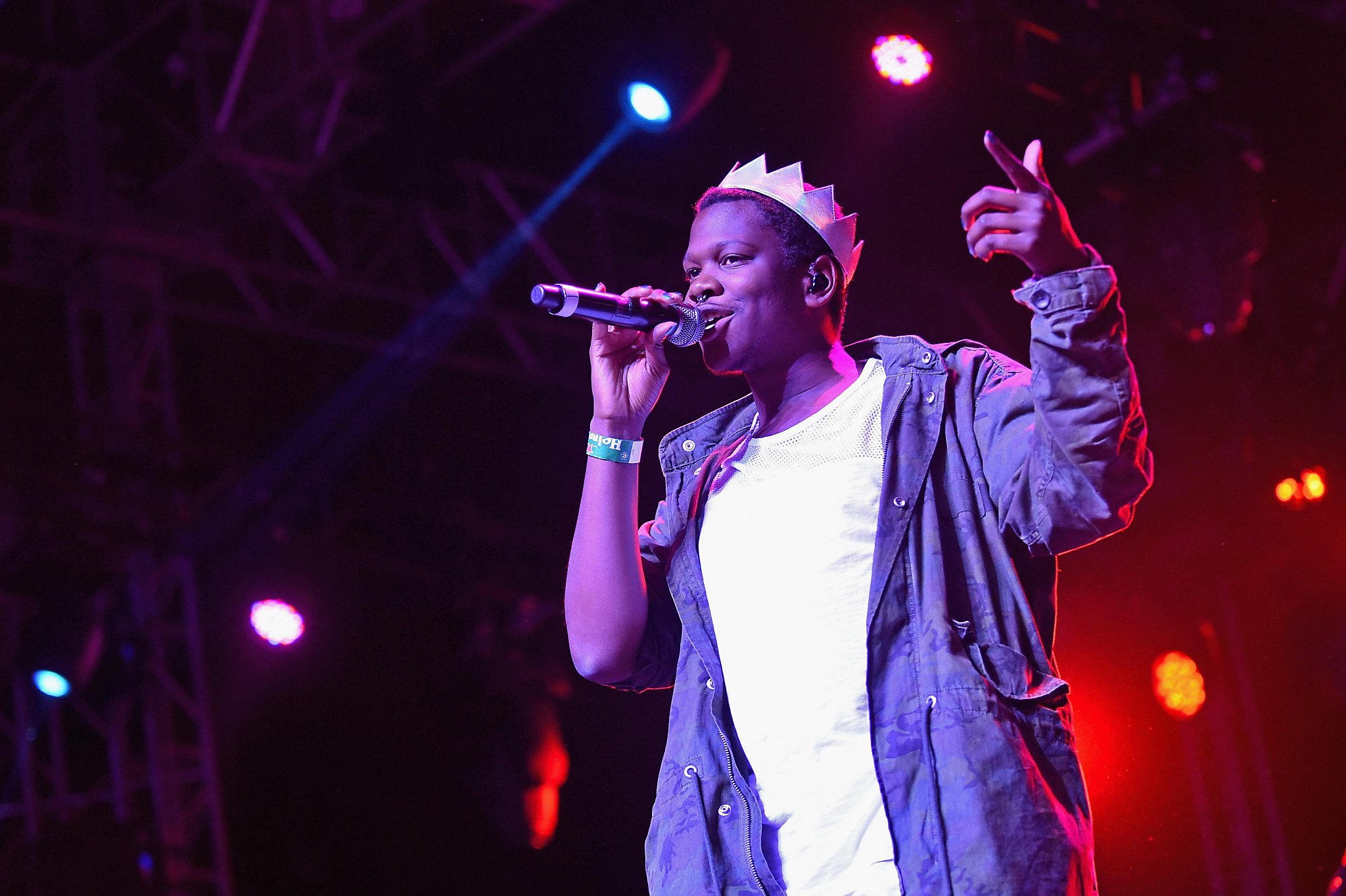Did Apple rip this artist's song for its new commercial?
