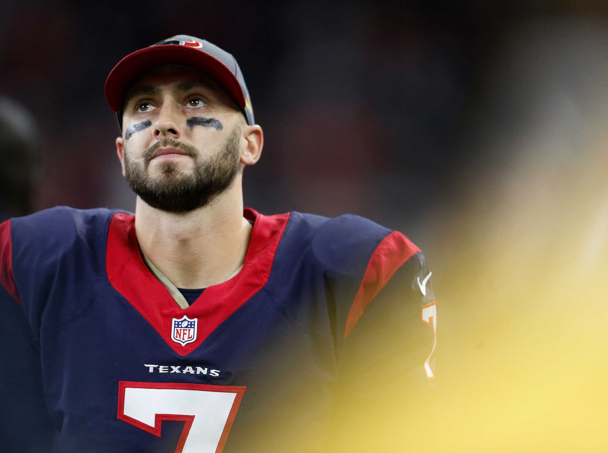 Report: New England Patriots bringing back veteran QB Brian Hoyer for third  stint