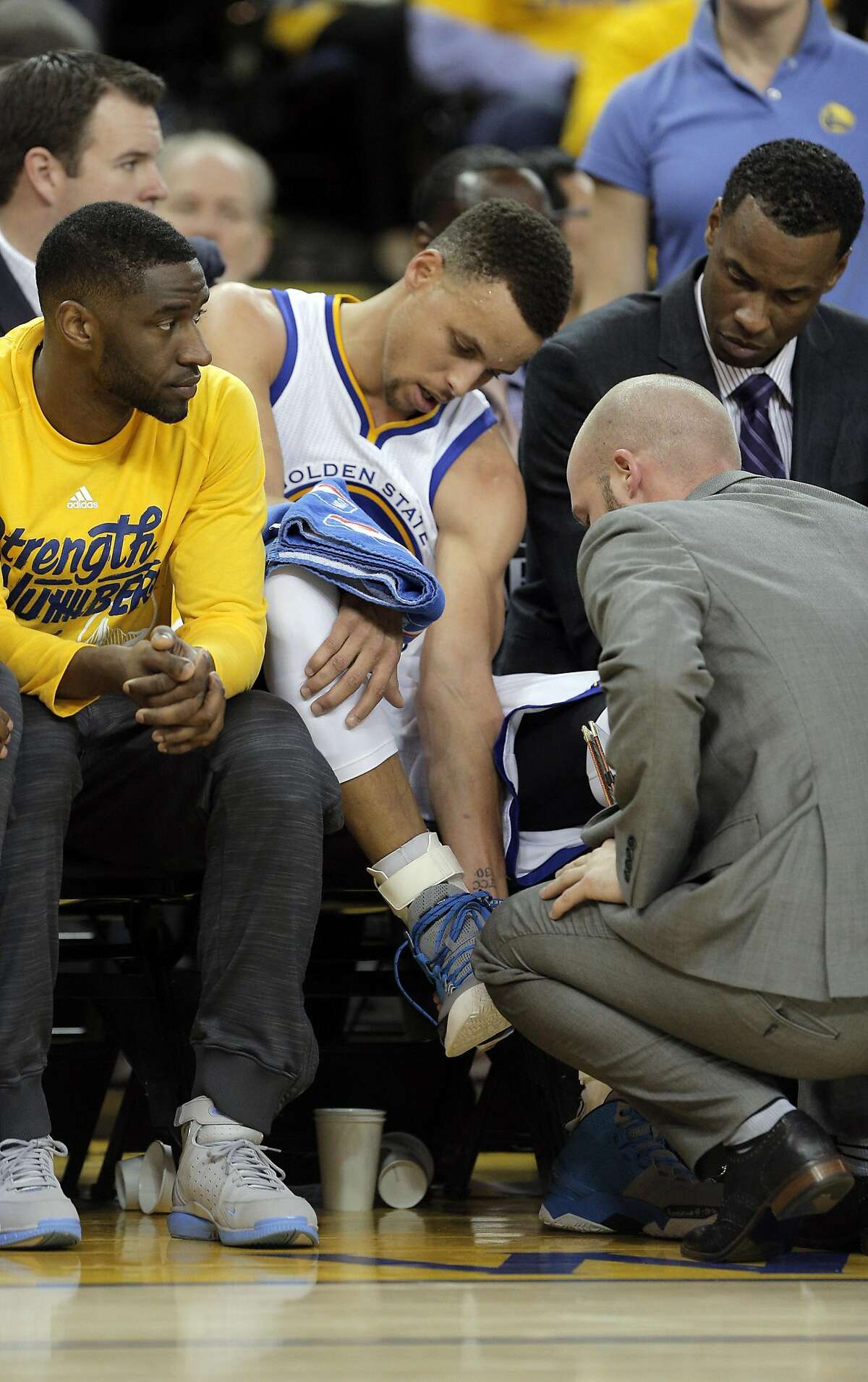 Warriors’ Stephen Curry Gets Hurt — Why Was He Even Playing?