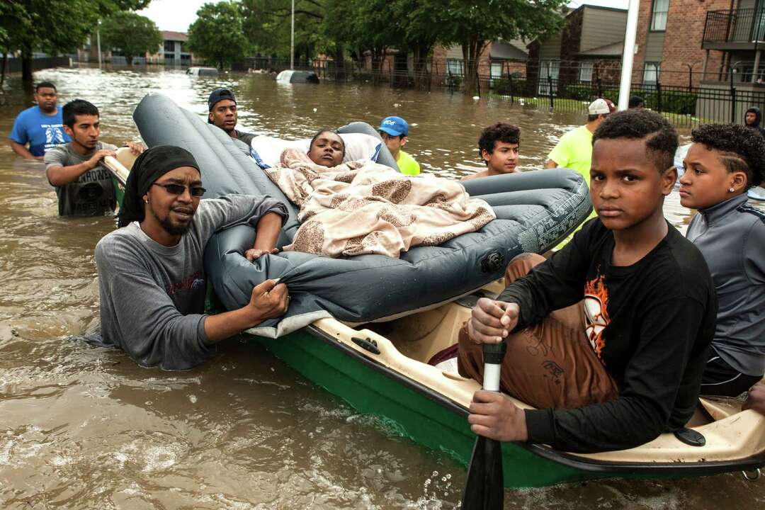 Stranded by flood, Greenspoint residents felt abandoned