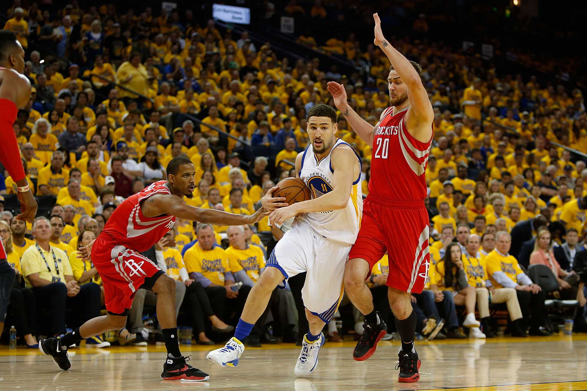 Houston Rockets reportedly offer Donatas Motiejunas multi-year