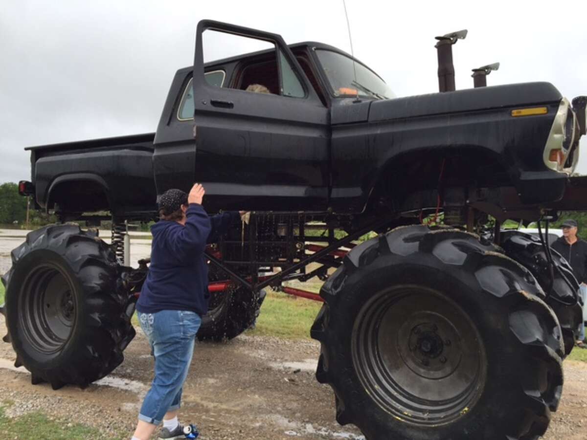 Mattress Mack's High-Water Rescue Truck - The FAM