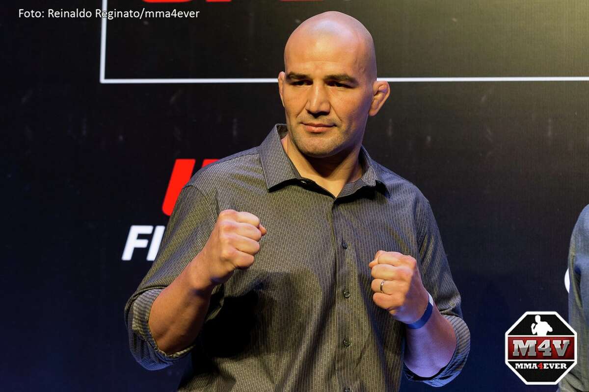 Glover Teixeira, a Brazilian native, Danbury resident and UFC fighter, is one of the recipients of this year’s American Dream Awards, given out by the Tribuna Newspaper.
