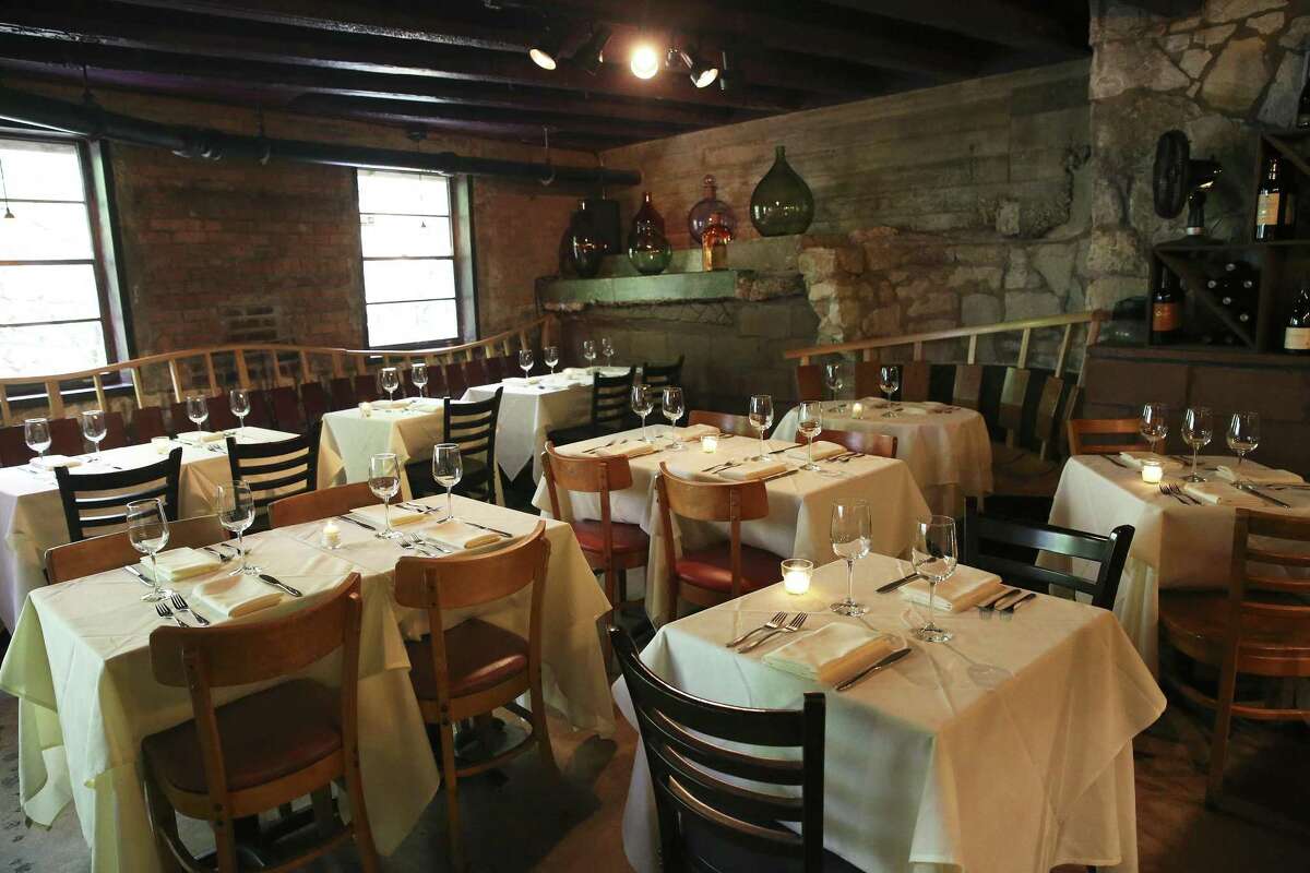 The dining room of Bella on the River.