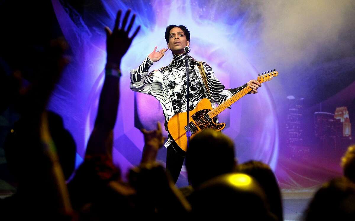 FILE - 21 APRIL 2016: Musician Prince has reportedly Died at 57 on April 21, 2016. LOS ANGELES, CA - MARCH 28: ***EXCLUSIVE*** Musician Prince performs his first of three shows onstage during "One Night... Three Venues" hosted by Prince and Lotusflow3r.com held at NOKIA Theatre L.A. LIVE on March 28, 2009 in Los Angeles, California. (Photo by Kristian Dowling/Getty Images for Lotusflow3r.com)