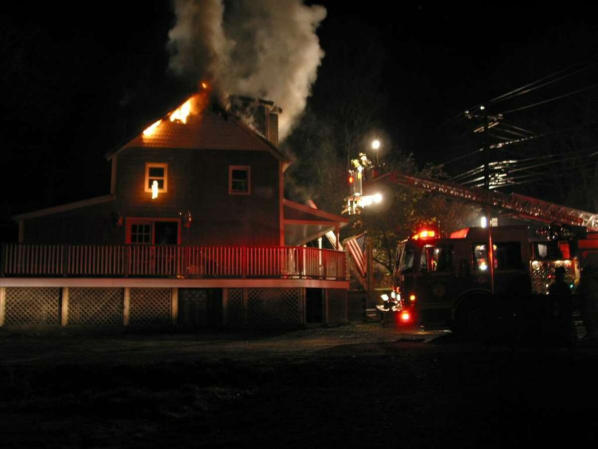Man jumps from third floor to escape Bethel house fire