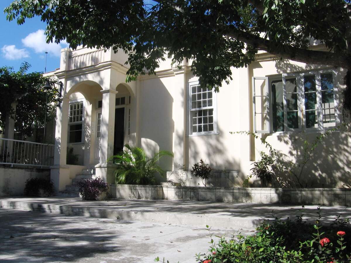 UTSA architect working to preseve Hemingway’s Cuba home