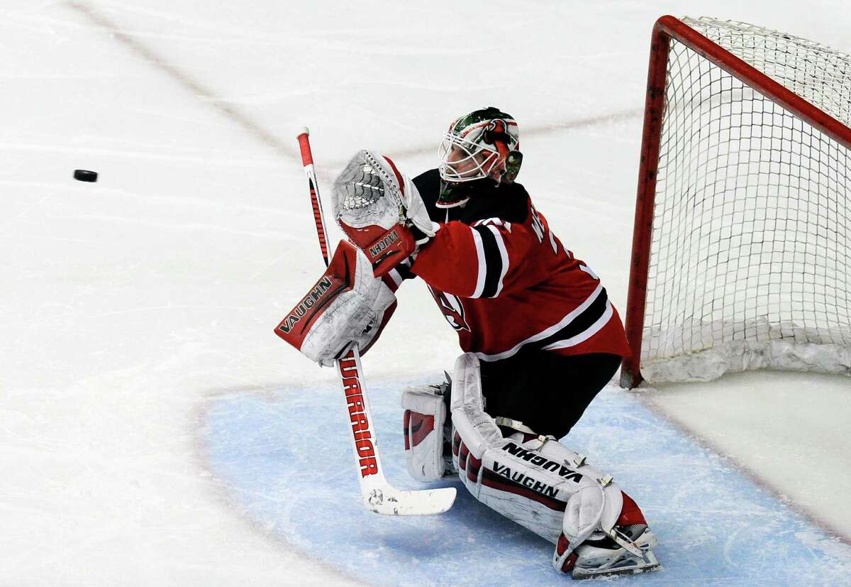 Albany Devils goalie Scott Wedgewood tries to move up depth chart