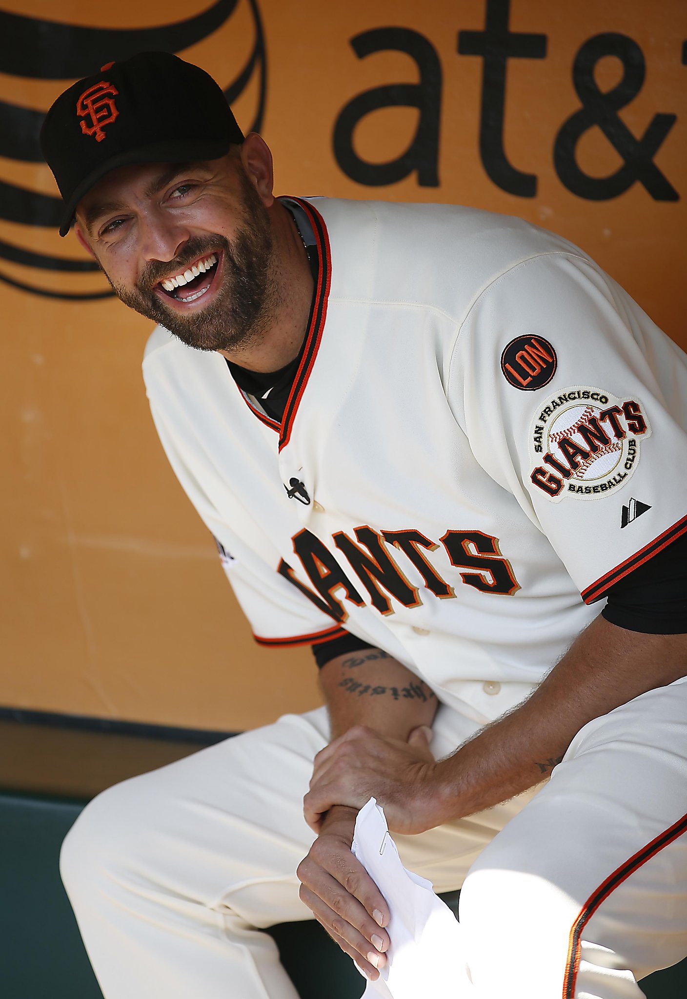 Tour of the Giants Clubhouse with Jeremy Affeldt 