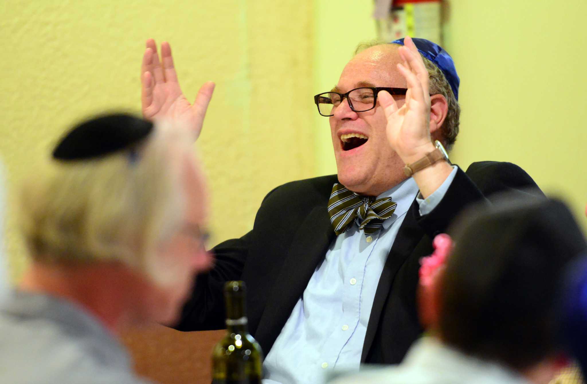 Trumbull rabbi Passover celebrates mandates freedom