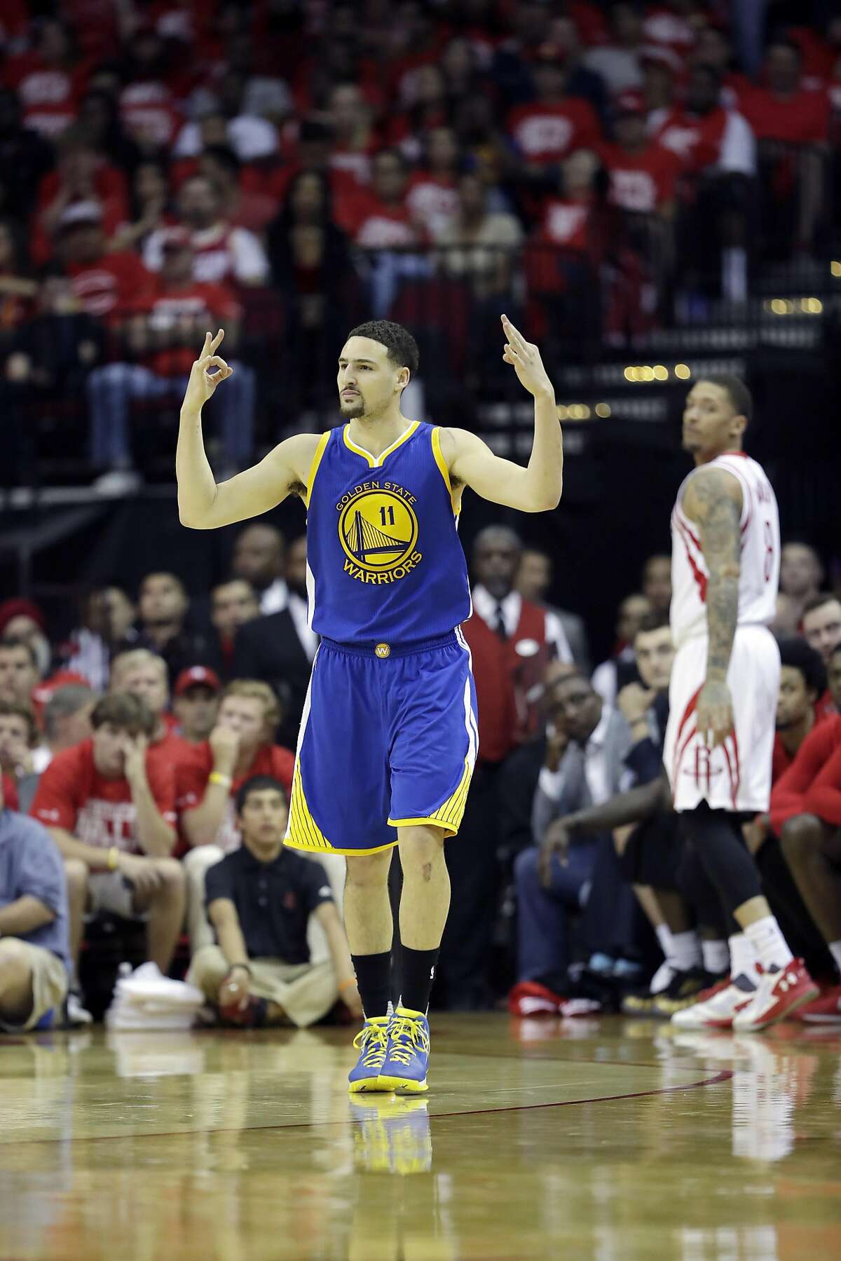 Klay Thompson catches fire at just the right time