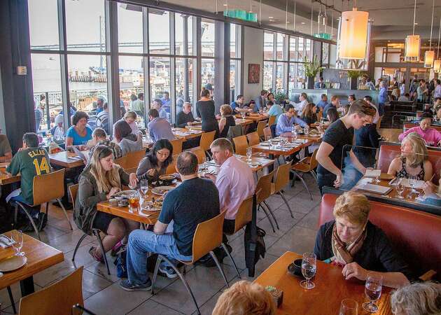 Michael Bauer | Slanted Door's kitchen needs to pay attention