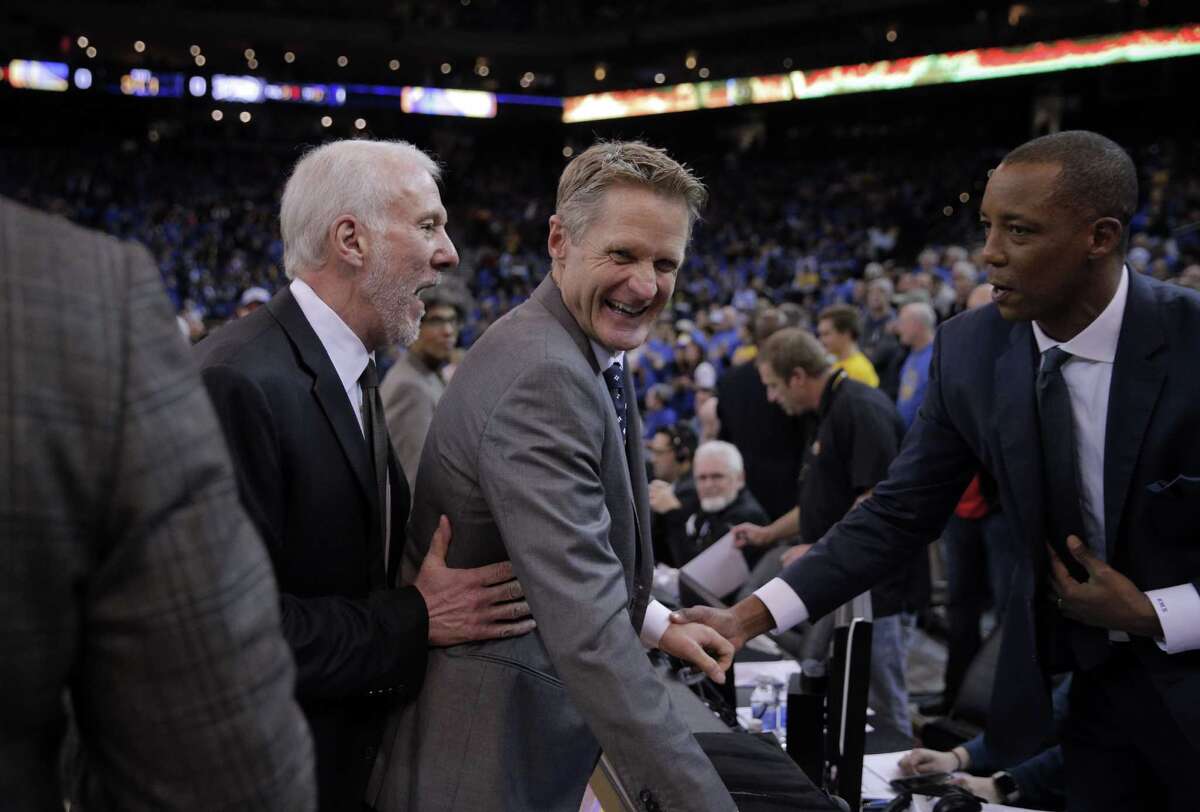 Warriors' Kerr bests Spurs' Popovich for coach of year