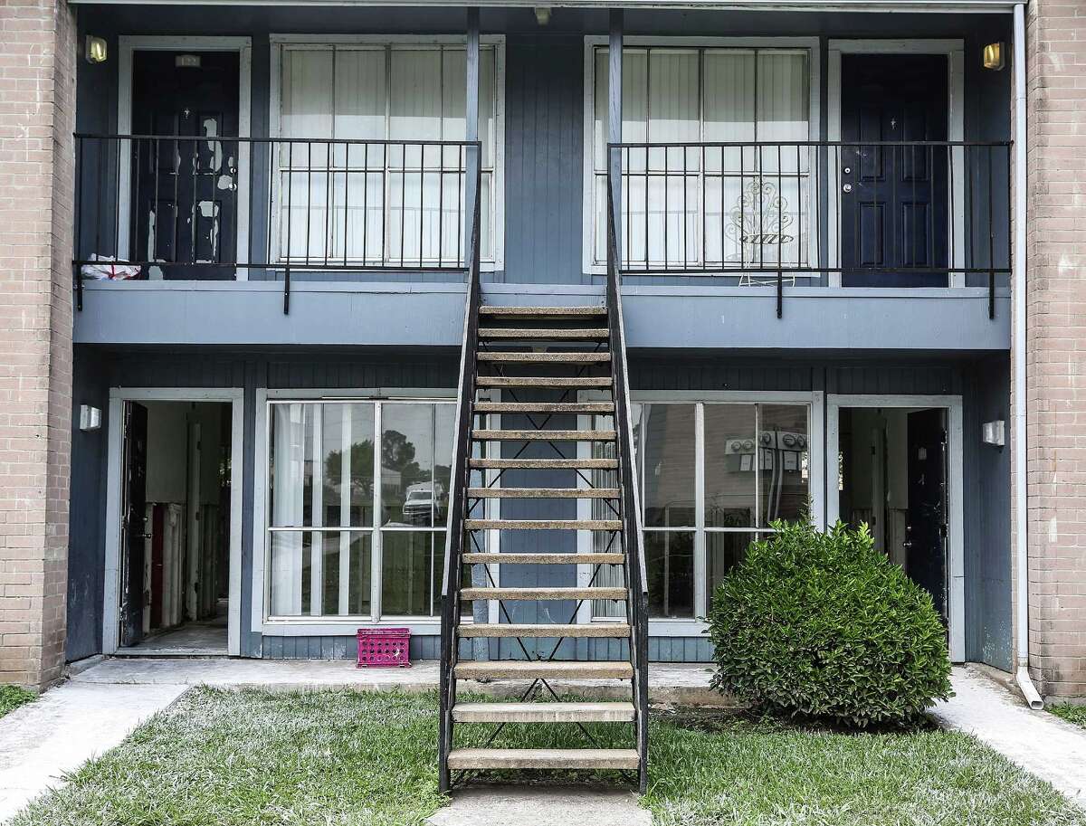 Flooding victims in Greenspoint voice frustration, seek rent