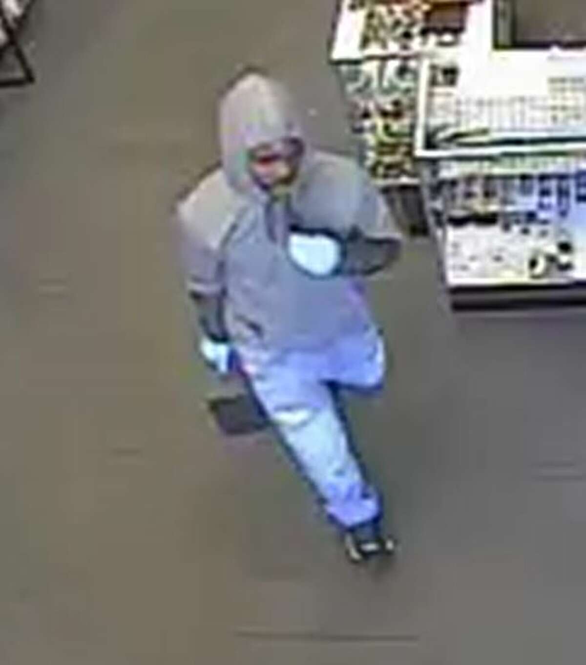 4 rob game store, threaten to kill employee