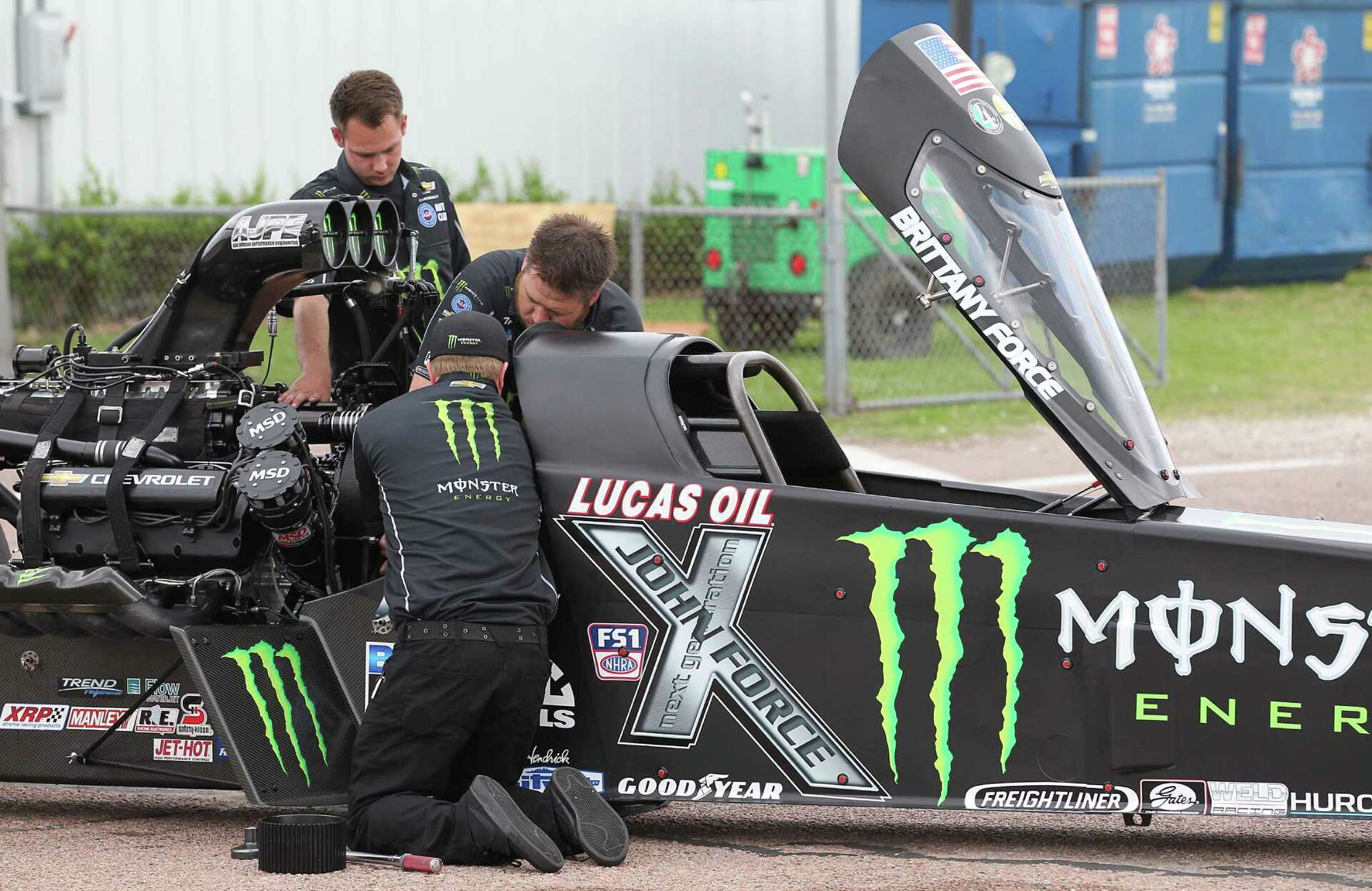 Brittany Force pushes herself to the forefront of drag racing