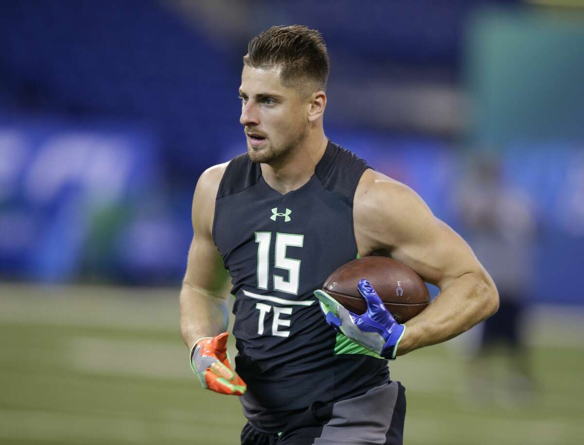 Seattle Seahawks take TE Nick from Ohio State with a 3rdround pick