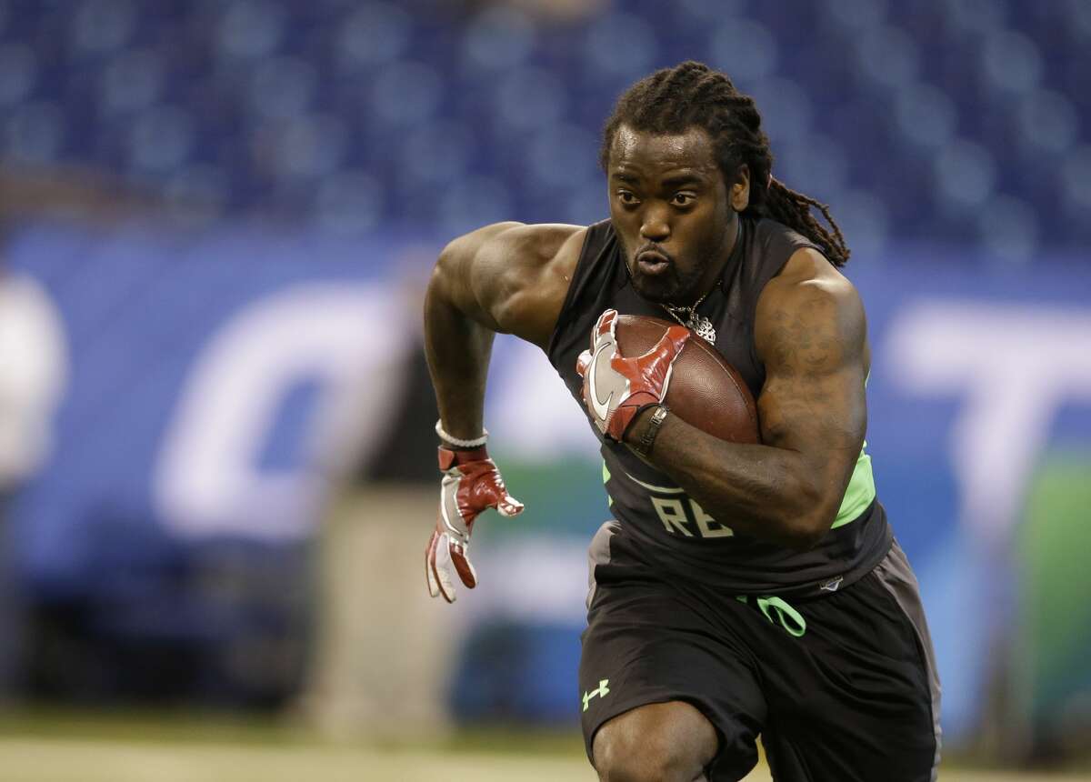 Seattle Seahawks Select Arkansas Rb Alex Collins Avid Irish Dancer In