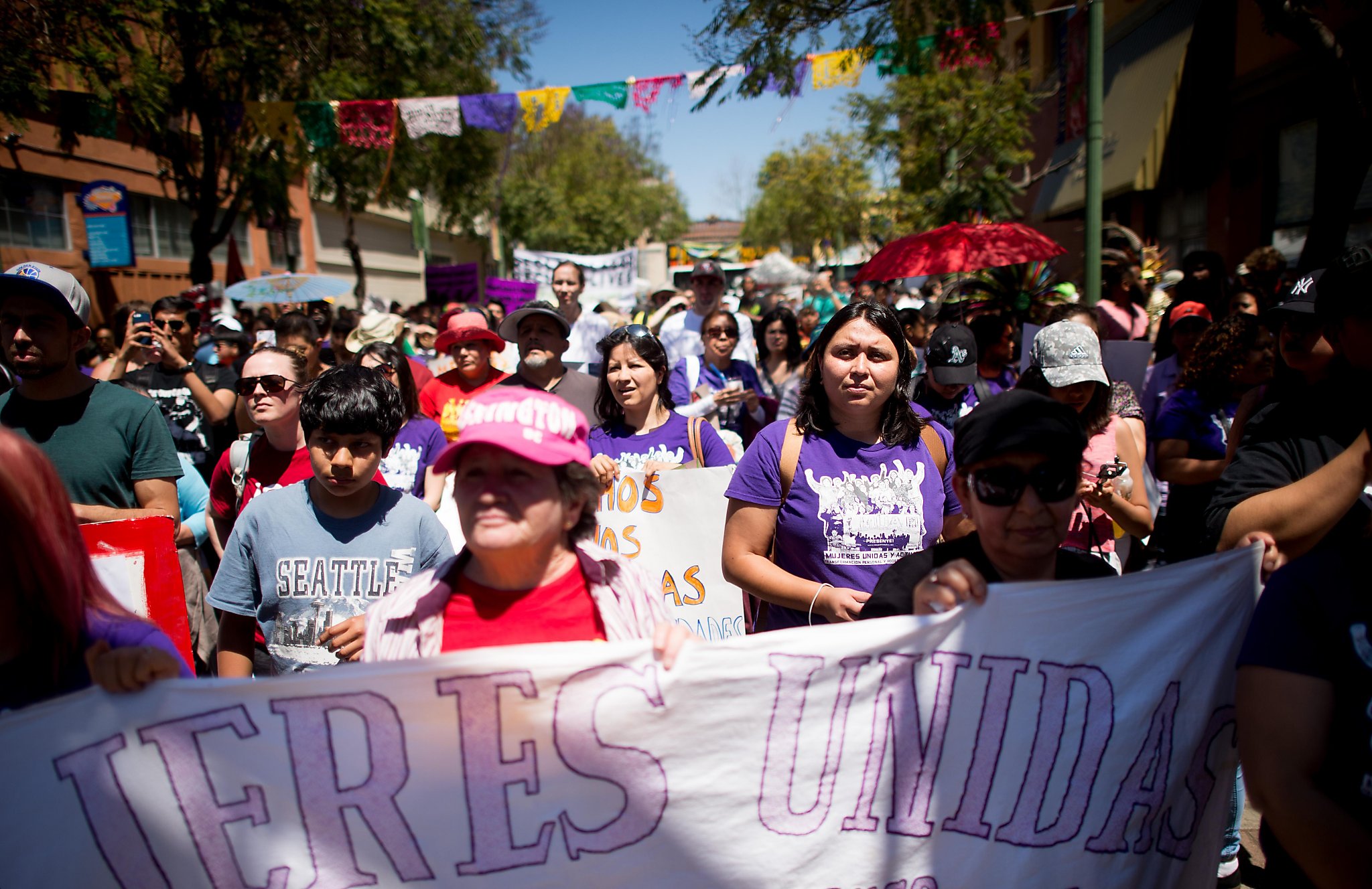 Oakland May Day march fuels economic, political passion SFGate