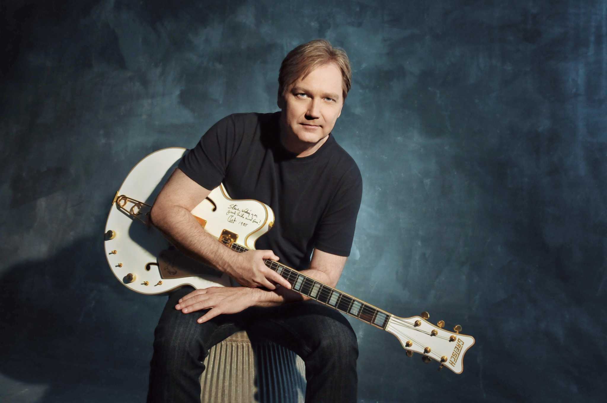 That’s right, Steve Wariner is not from Texas