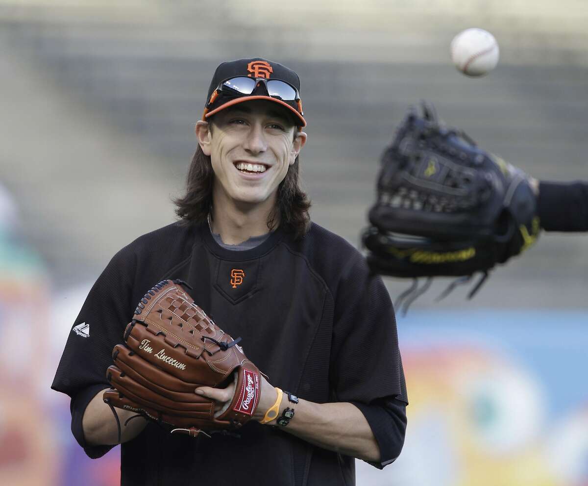 Reporter finds no luck in searching for former Giant Tim Lincecum