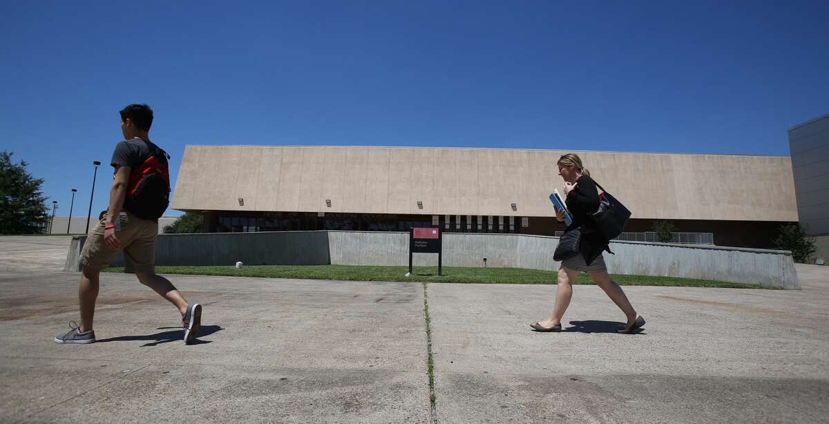 The family of late county judge Roy Hofheinz on Wednesday filed a petition seeking to require the University of Houston to "honor its original agreement" and keep the school's basketball arena named Hofheinz Pavilion. (Steve Gonzales / Houston Chronicle)
