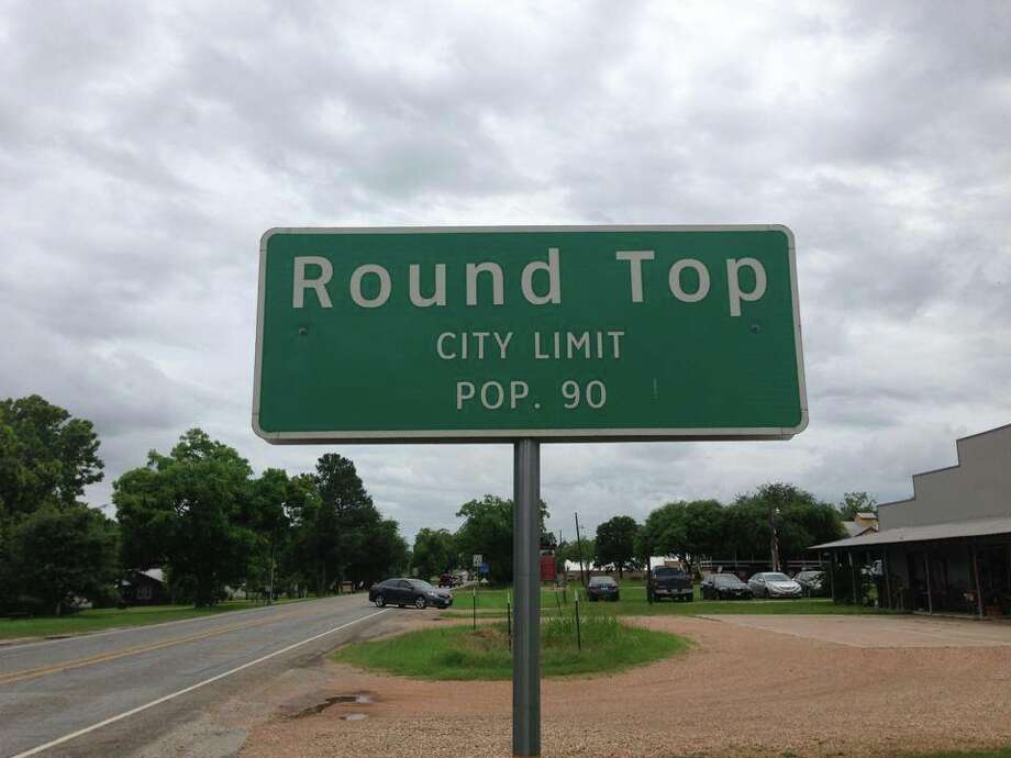 how far is round top texas from dallas