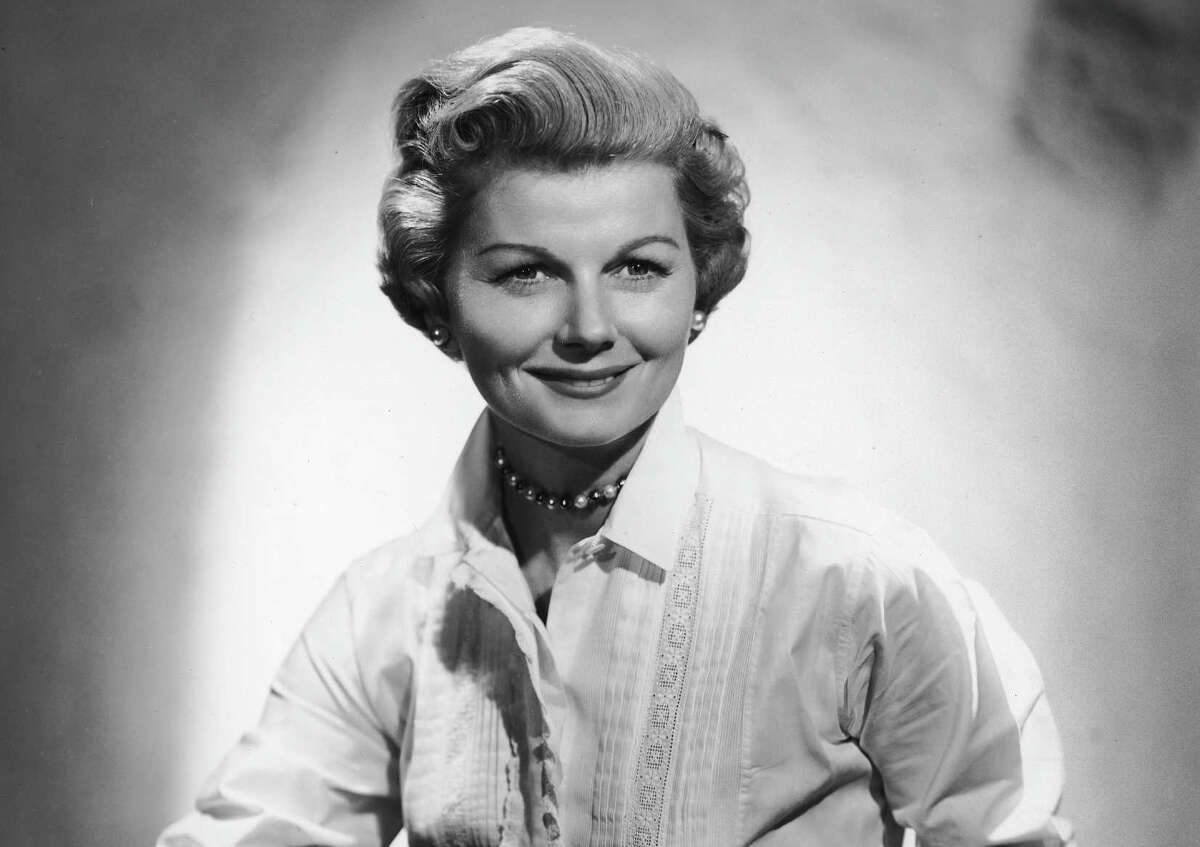 June Cleaver Leave It To Beaver Image, find more porn picture classic telev...