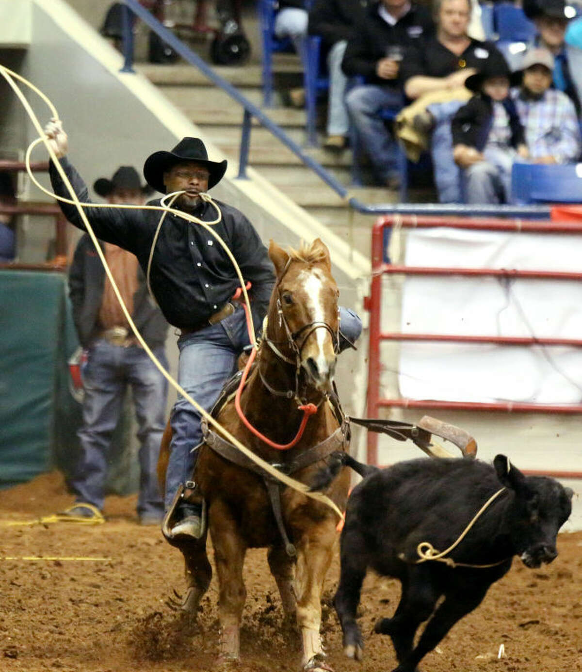 SANDHILLS RODEO Wright scores 83 in Saddle Bronc event