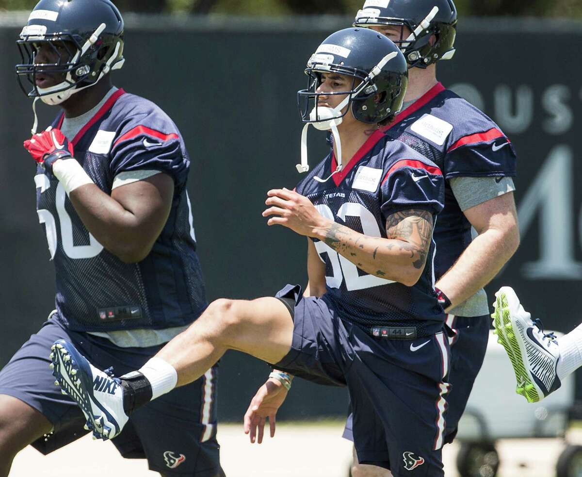 Texans cut rookie linebacker Eric Lee