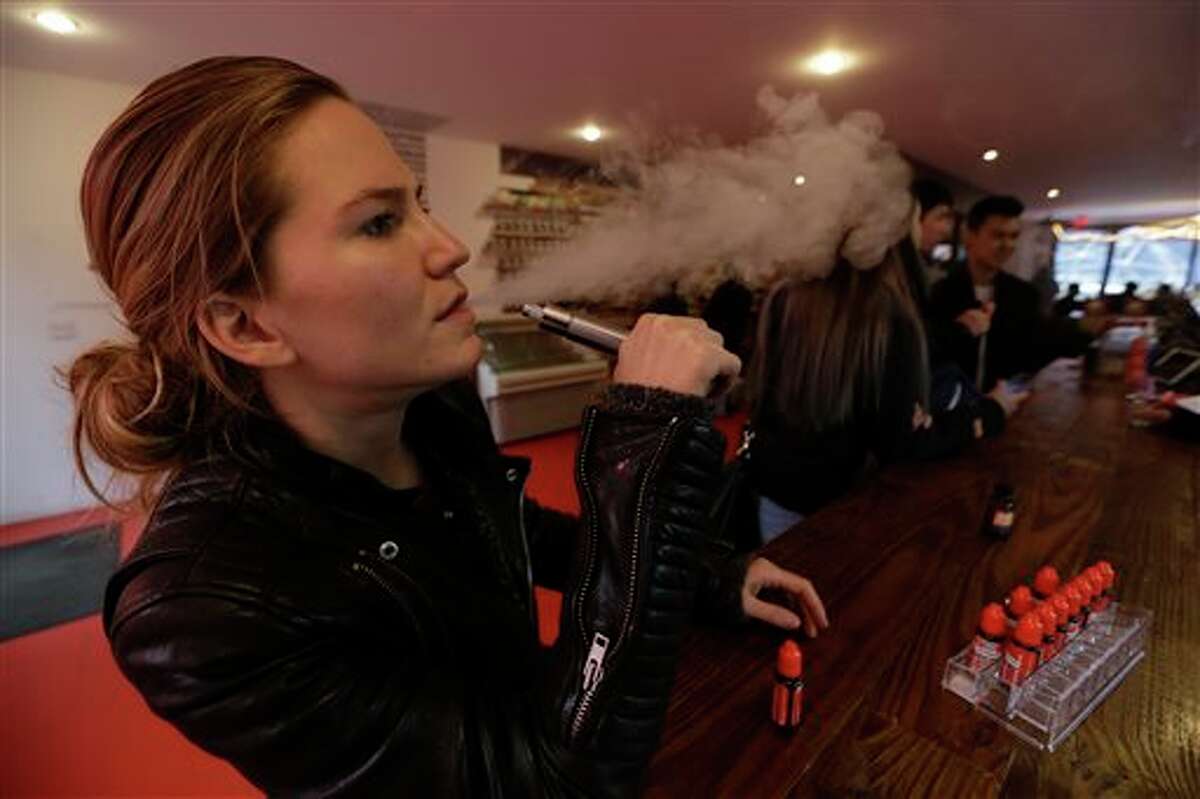 E Cigarettes Fresh Air Or Smoke And Mirrors