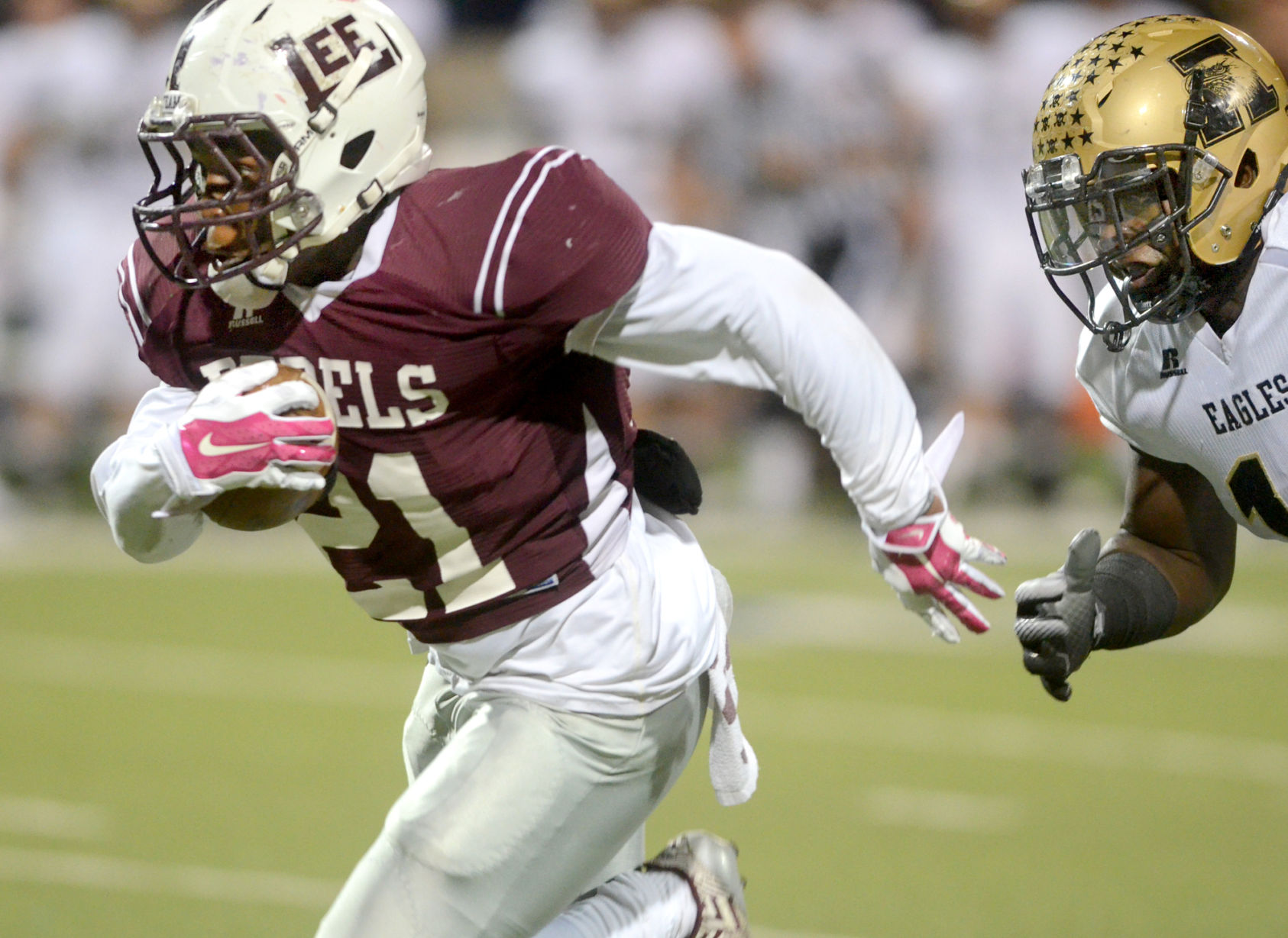 HS FOOTBALL Lee's Dobbins signs with Tyler JC