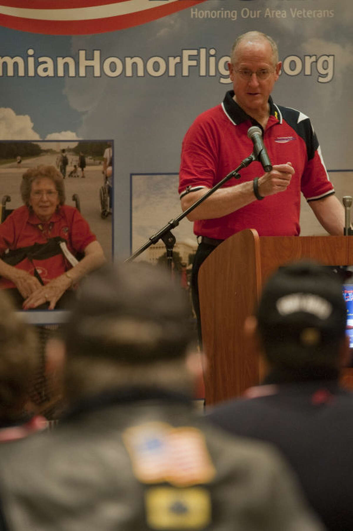 Honor Flight stresses urgency in sending WWII vets to DC