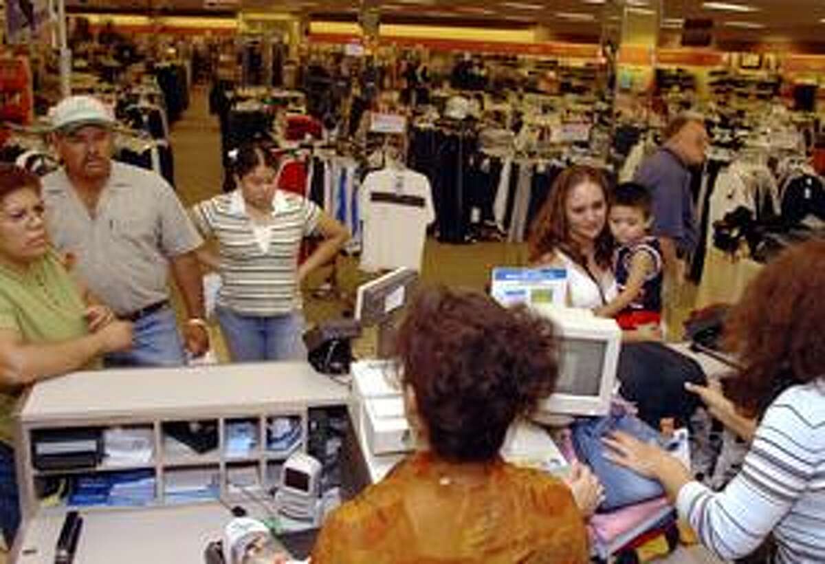 Retailers expect big crowds for sales tax holiday.