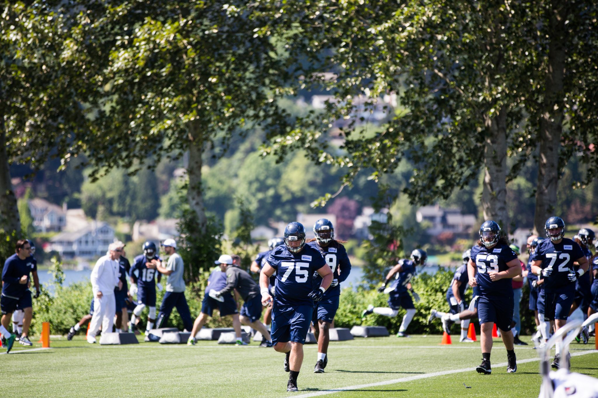 Seahawks moving Britt to center on reshuffled O-line