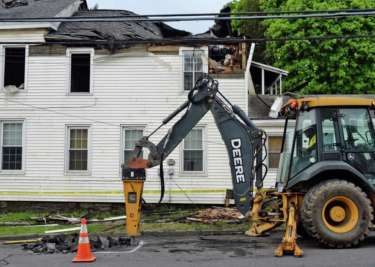 Watervliet fire damages 2 homes, closes streets