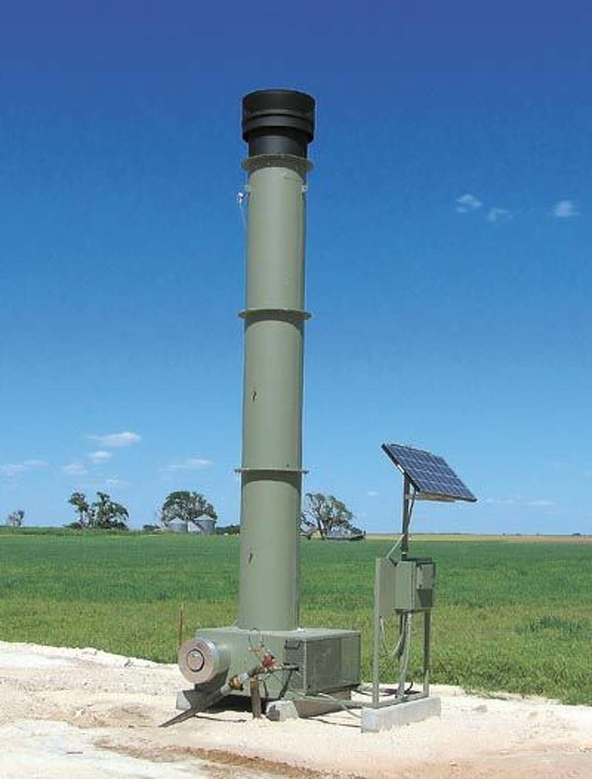 When gas amounts are small and/or pipelines are distant, flaring may be your only option. Kimark’s SmartFlare system is perfect for small or large gas flows in local or remote applications. Call Kimark today at (817) 416-8881 or (432) 270-4157 to learn more.