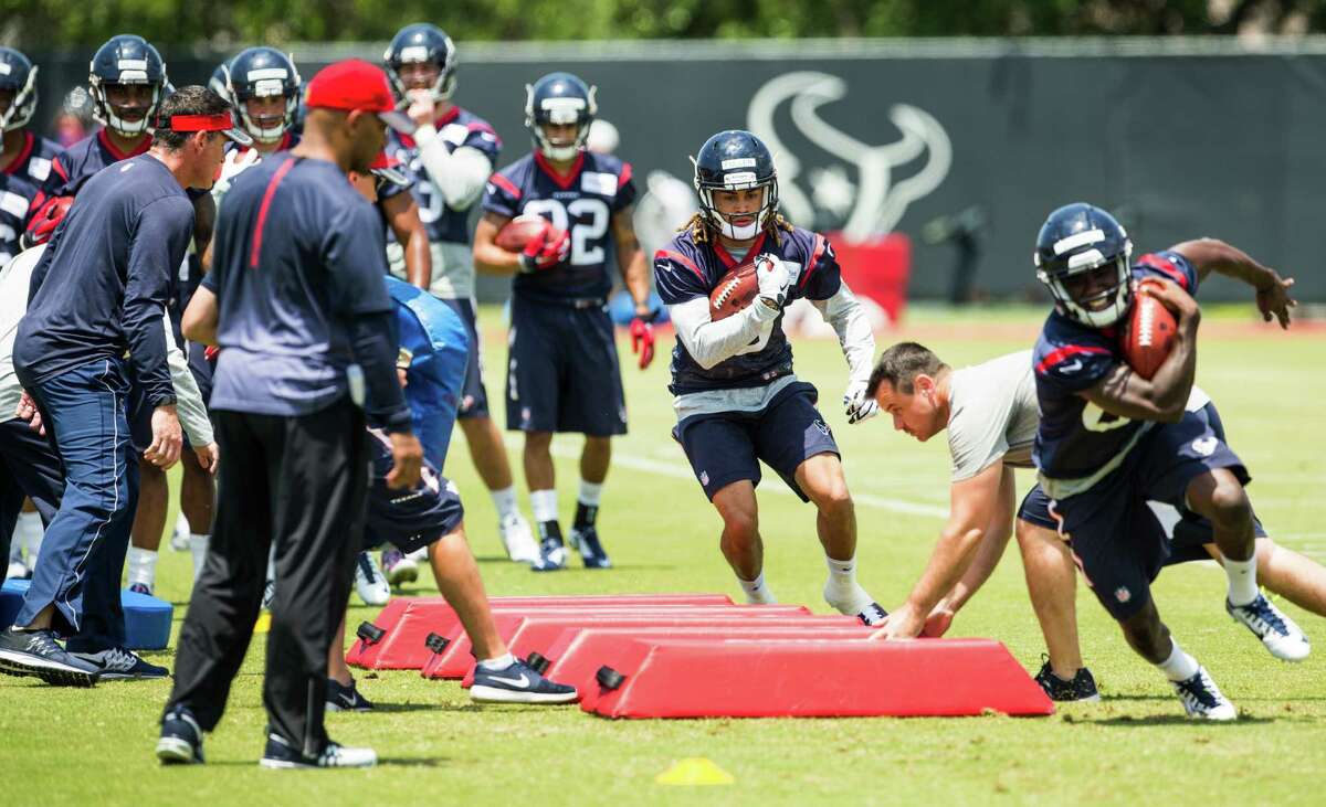 Texans star DeAndre Hopkins excited about arrival of Will Fuller