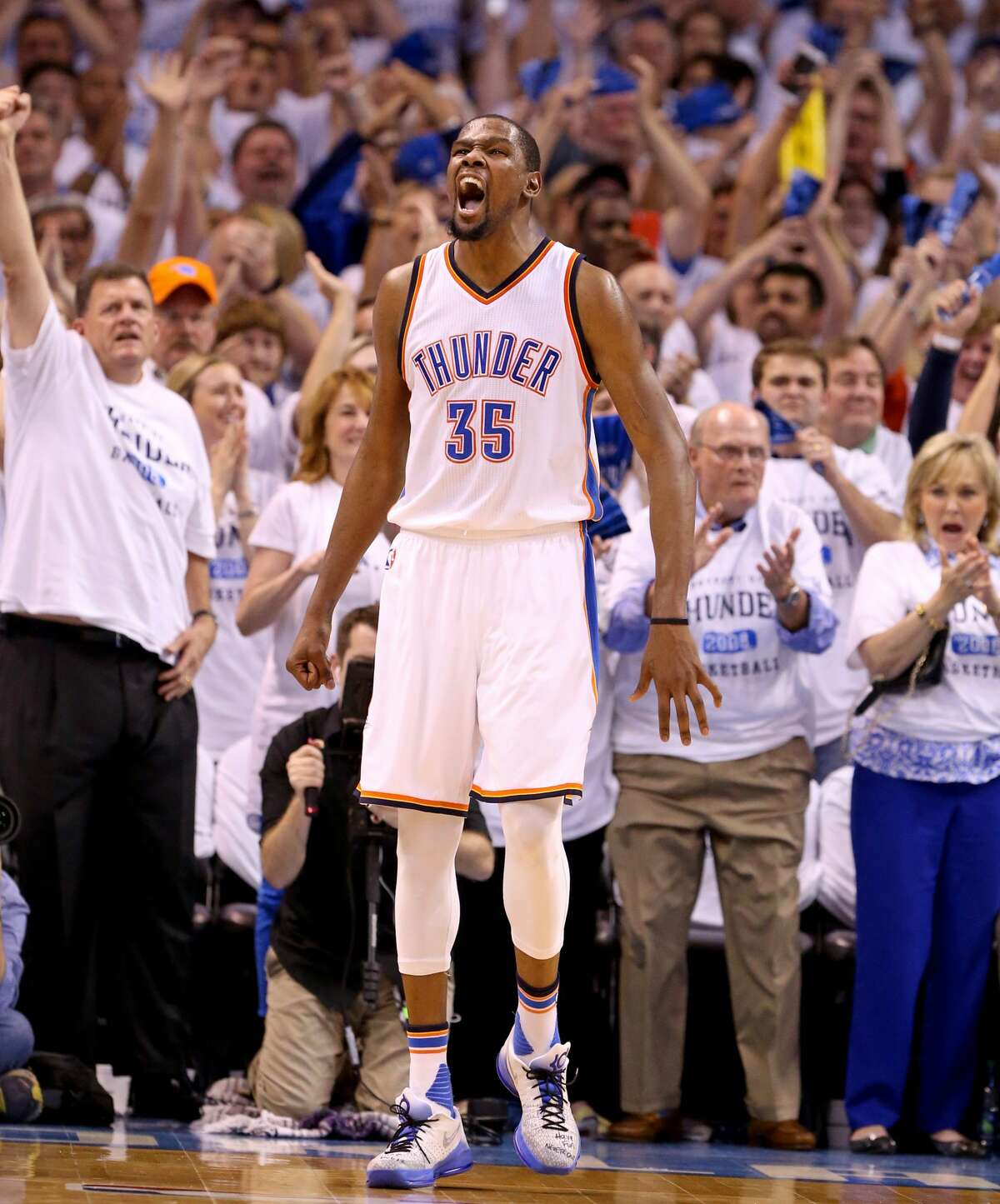 1. Kevin Durant went off The Thunder's All-Star forward matched his career high with 41 points and he personally outscored the Spurs 17-16 in the fourth quarter. Several of the shots were contested by NBA Defensive Player of the Year Kawhi Leonard, but Durant outplayed him Sunday night. Heck, even drew his first charging call of the season when Leonard ran over him en route to the basket.