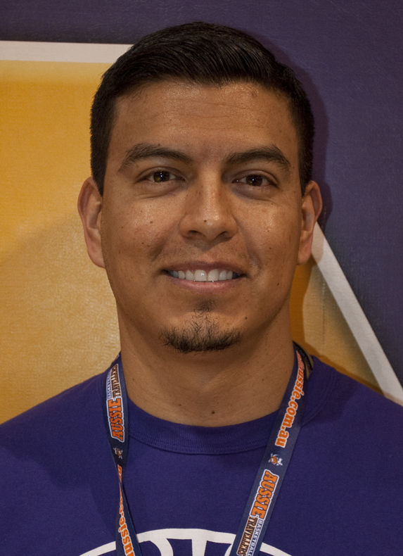 DeLucas to head MHS girls basketball program