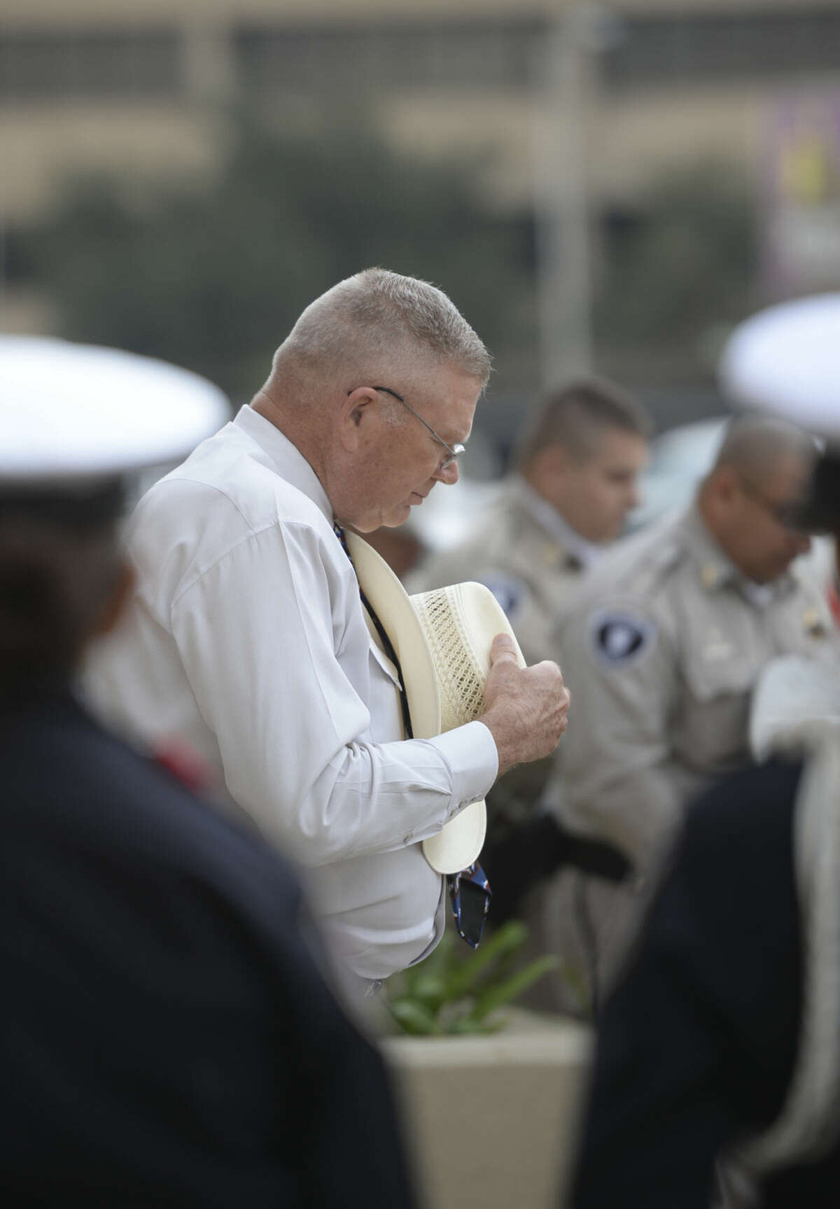 County Painter passes away Sunday morning