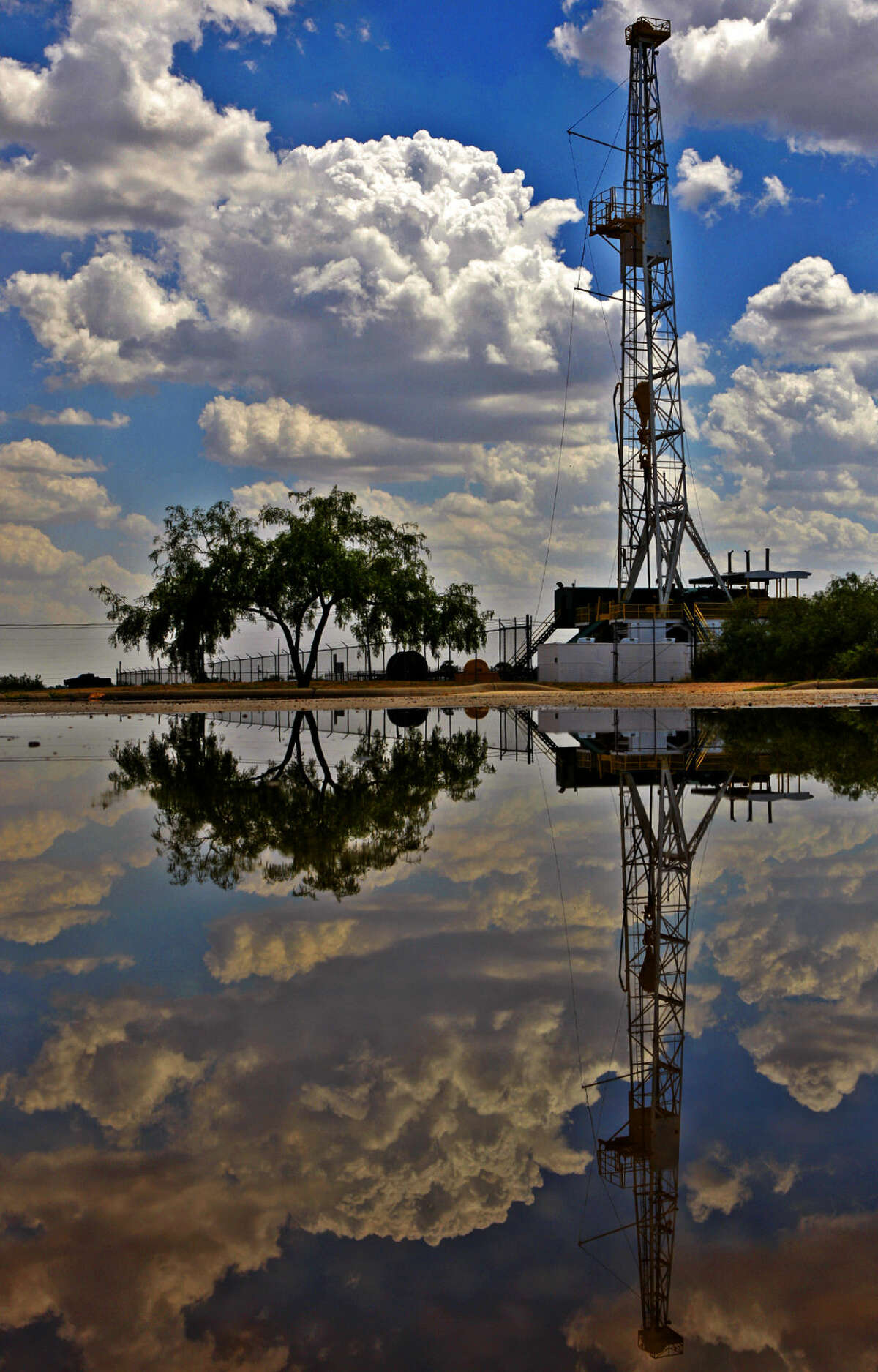 April 2021 Texas top 10 crude oil-producing counties ranked by preliminary production 1. MidlandBarrels:  15,860,204