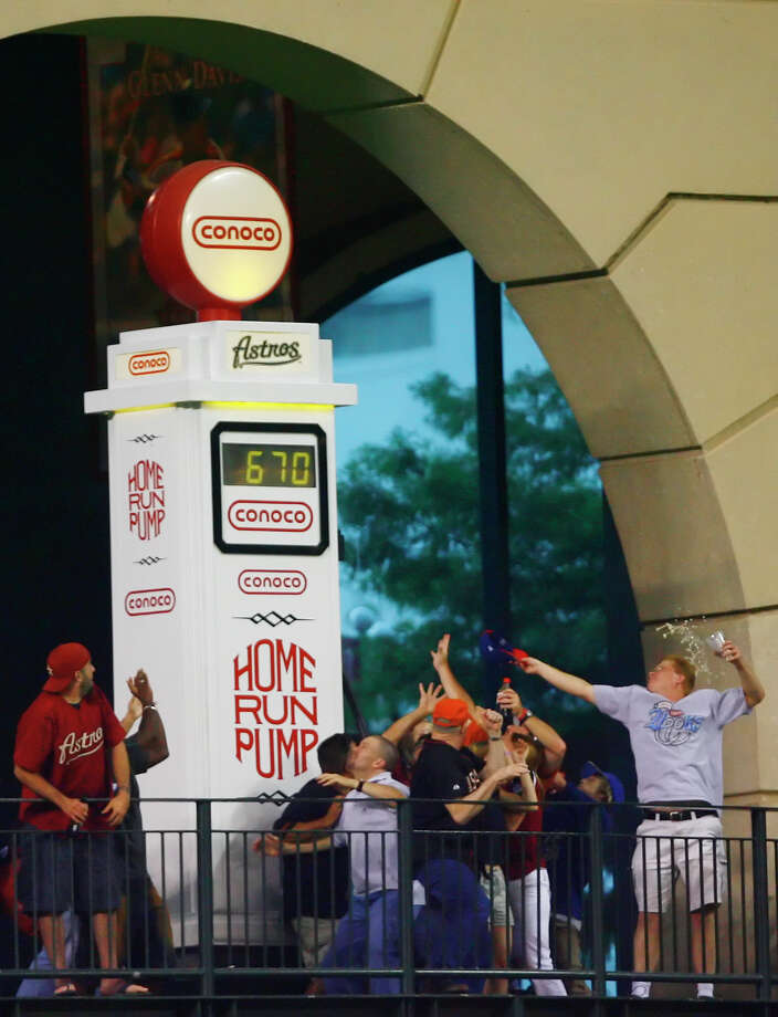 Minute Maid Park on cusp of Astros homer No. 1,500 Houston Chronicle